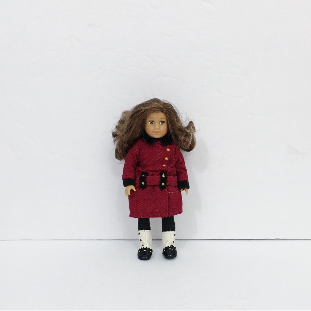 American Girl Mini English Girl Doll